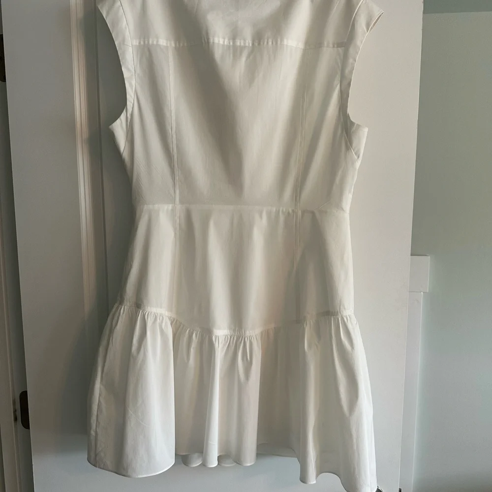 Milly white dress. - Picture 7 of 11